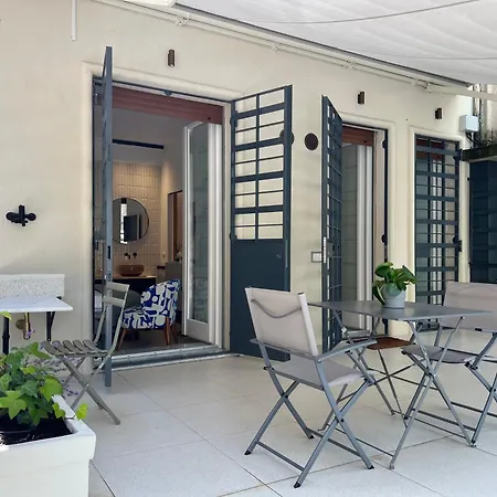 Lungotevere Flaminio Couette-café 3*
