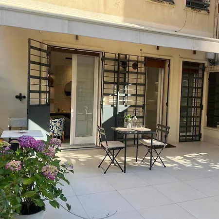 Bed & Breakfast Lungotevere Flaminio 3*