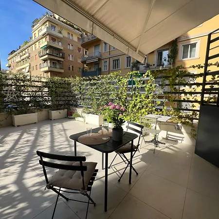 Lungotevere Flaminio 3*